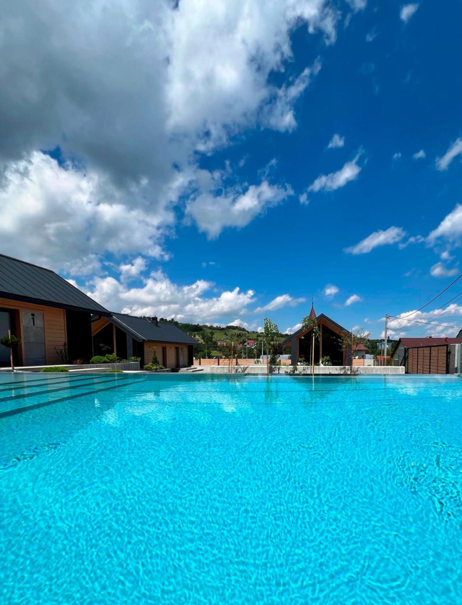 Na Luzie Luksusowe Z Basenem I Jacuzzi W Gorach Apartment